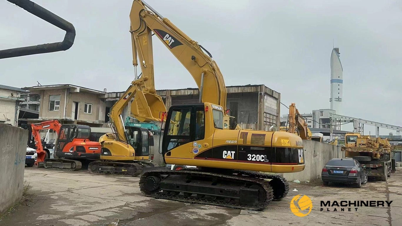 320C Caterpillar Used Crawler Excavator LOW PRICE 320C 2018 1 Crawler Excavators image 4