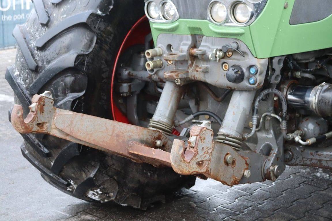 Tractor Fendt 930 Vario Diesel 2010 2010 Fendt 930 Vario 2010 1 image 11