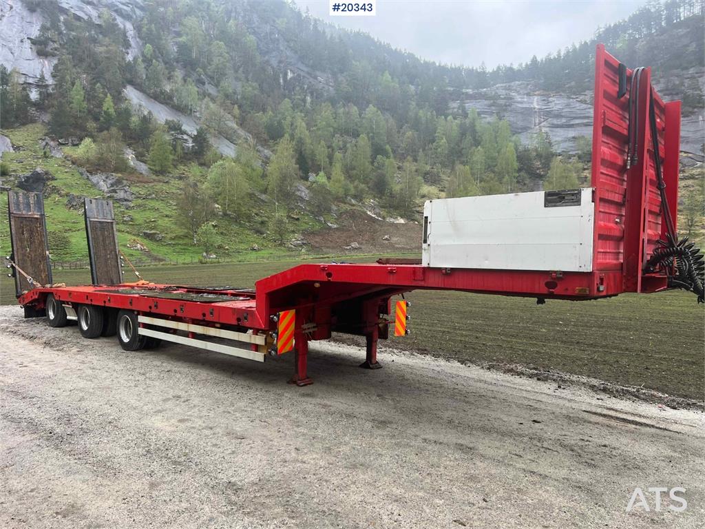Damm SE-51M 3 axle Machine trailer w/ hydraulic driving 2009 20343 Damm SE-51M 3 axle Machine trailer w/ hydraulic driving...