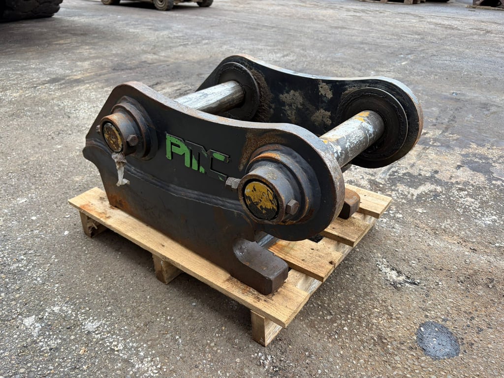 Hydraulic Quick Coupler for Caterpillar 320GC S70 2019 00033799 Hydraulic Quick Coupler for Caterpillar 320GC S70 2019 1 i...