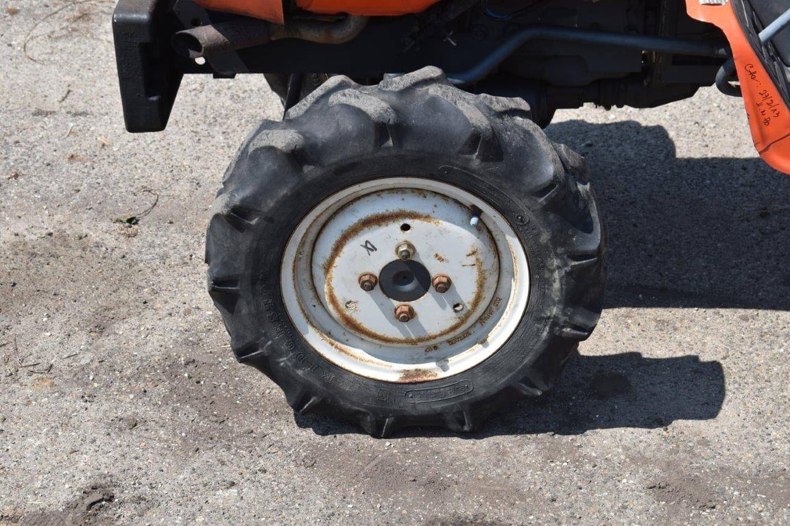 Mini tractor Hitachi Hinomoto CX150 Diesel CX150 1 image 4