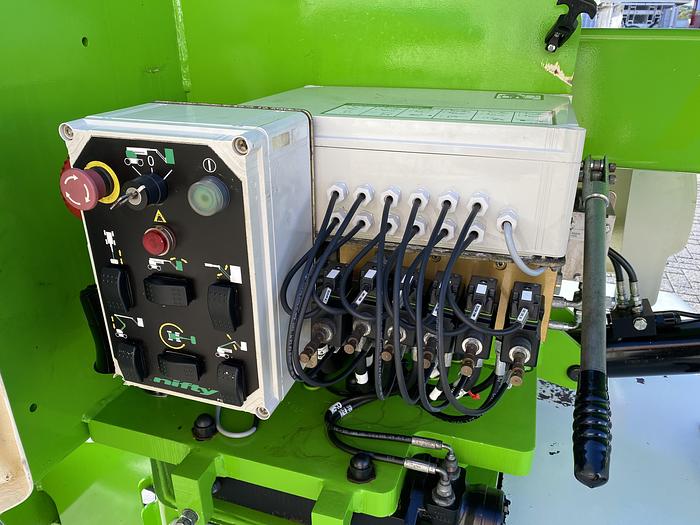 2013 Niftylift HR17NDE, hoogwerker, 17 meter 2013 Niftylift HR17NDE, hoogwerker, 17 meter 2013 1 image 25