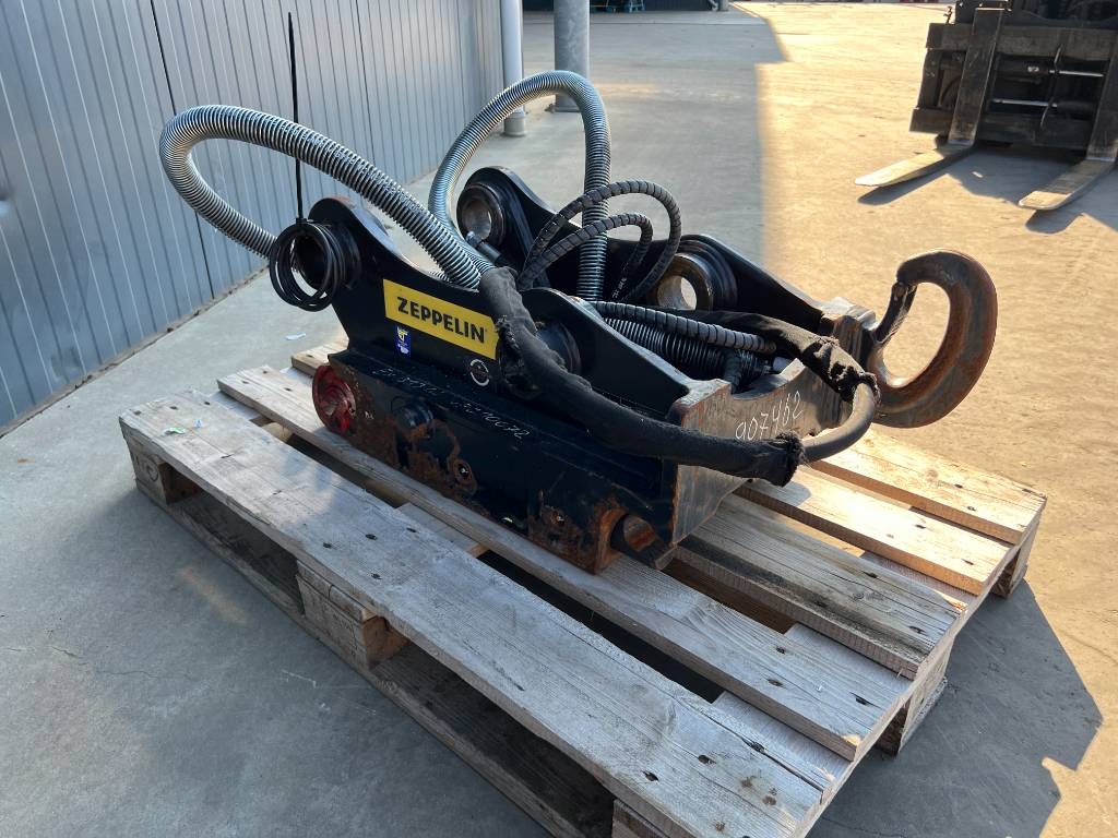 OilQuick OQ65 - 311F / 313F / 315F 2021 907462 OilQuick OQ65 - 311F / 313F / 315F 2021 1 image 3