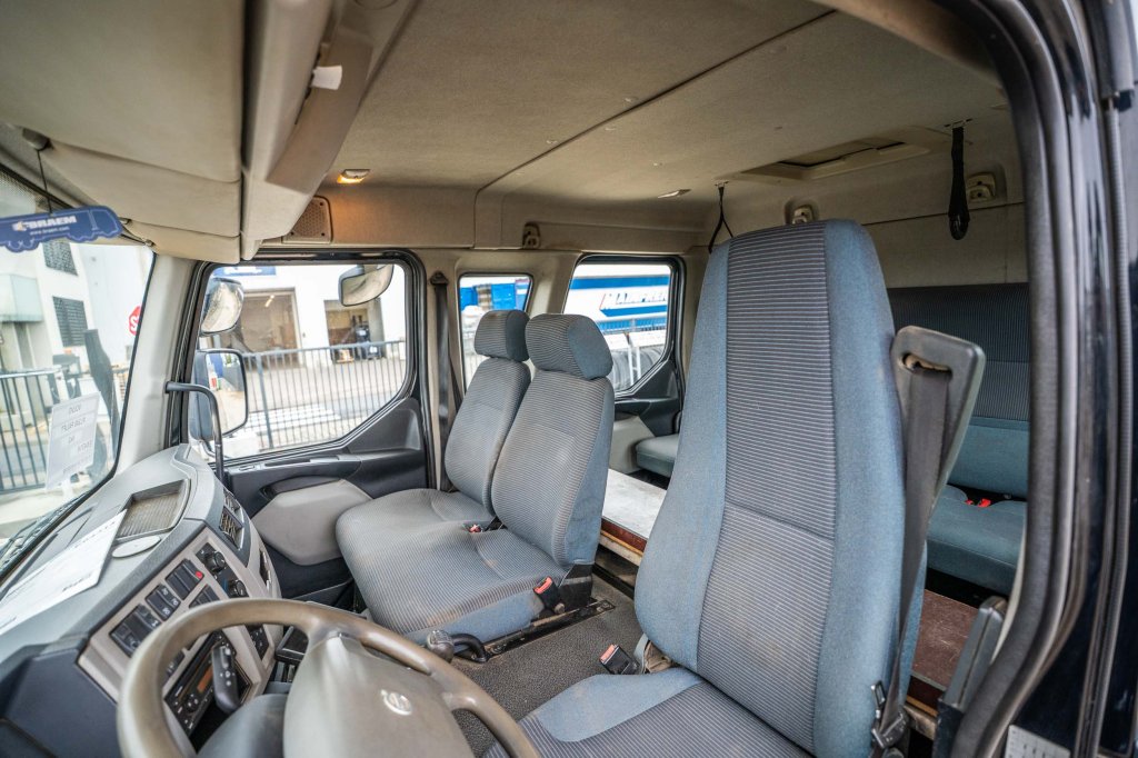VOLVO FL 240- 7p. + PALIFT 2009 E64314 FL 240- 7p. + PALIFT 2009 1 image 11