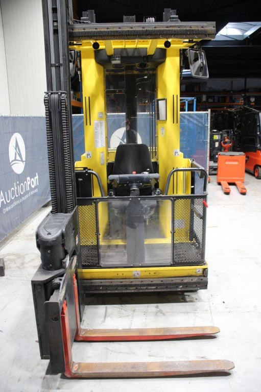 Hyster C1.5S Electric Reach Truck 1500kg 2017 2017 C1.5S 2017 1 image 8