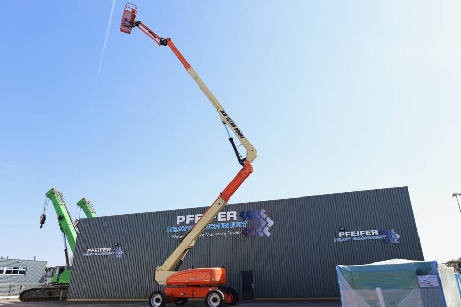 JLG 1250AJP Diesel, 4x4x4 Drive, 40.1m Working Height, 2014 JLG - 1250AJP - 50005 1250AJP Diesel, 4x4x4 Drive, 40.1m Worki...