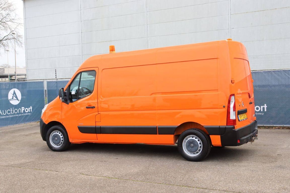 Opel MOVANO Diesel Van 2015 2015 Opel Movano 2015 1 image 4