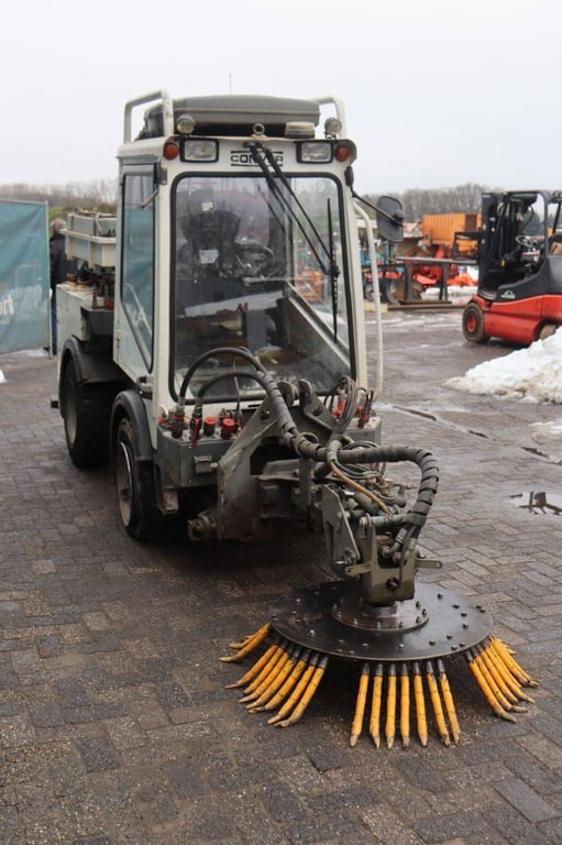 Sweeper Conver C4 Diesel 2016 2016 Conver C4 2016 1 image 7