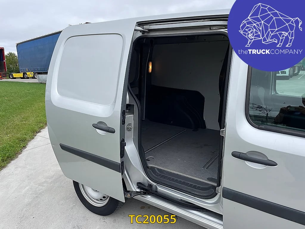 Renault Kangoo 1.5 DCI 2017 TC20055 Renault Kangoo 1.5 DCI 2017 1 image 10