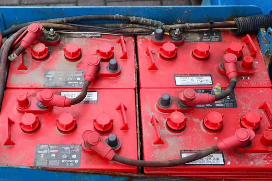 Genie GS2632 Electric, Working Height 10m, 227kg Capacit 2007 GENIE - GS2632 - 62707 GS2632 Electric, Working Height 10m, ...