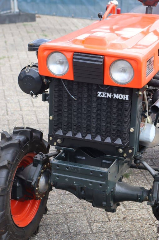 Mini tractor Kubota B7000 Diesel B7000 1 image 10
