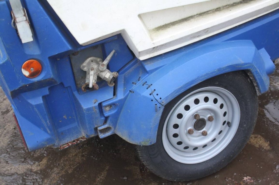 Compressor Atlas Copco XAS 47 Diesel 2013 2013 XAS 47 2013 1 Compressors image 5