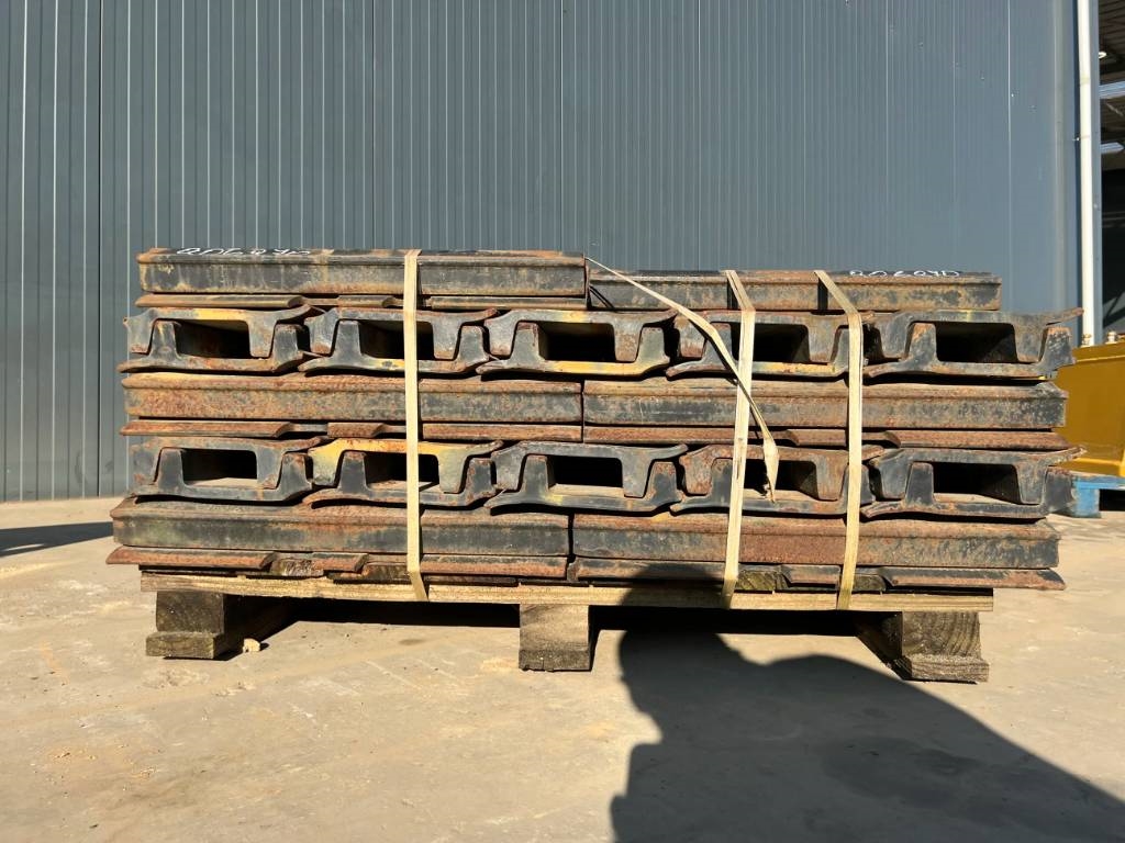 CAT 330C / 330D / 336D / 336E / 336F Shoes 2025 906970 330C / 330D / 336D / 336E / 336F Shoes 2025 0 image 3