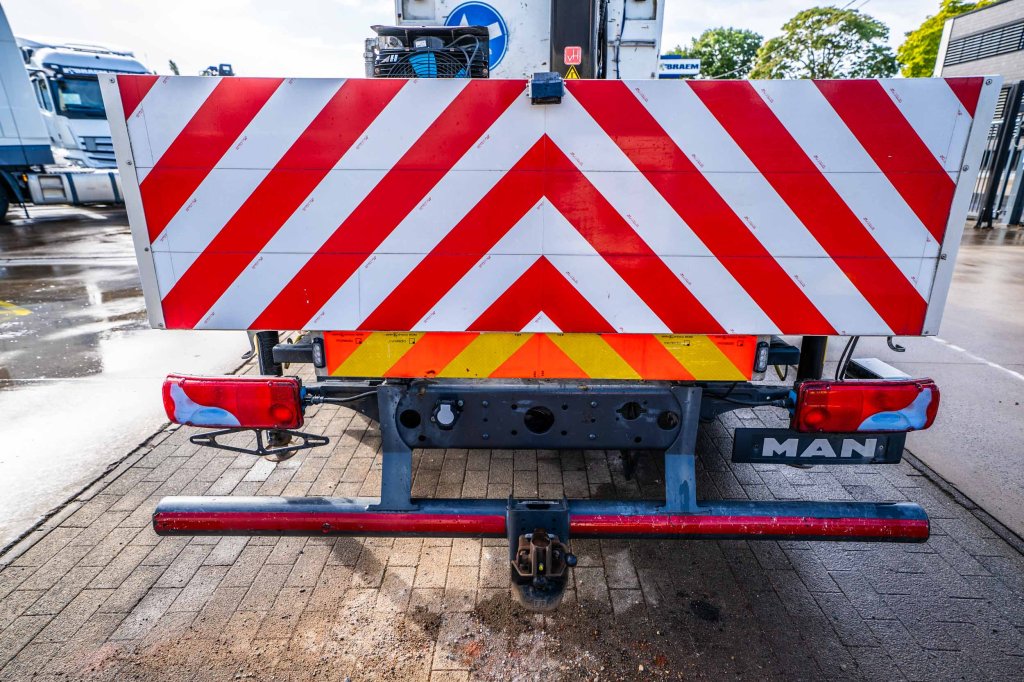 MAN TGL 12.190 BL + HIAB 055 D-1 HIDUO 2020 E64206 TGL 12.190 BL + HIAB 055 D-1 HIDUO 2020 1 image 11