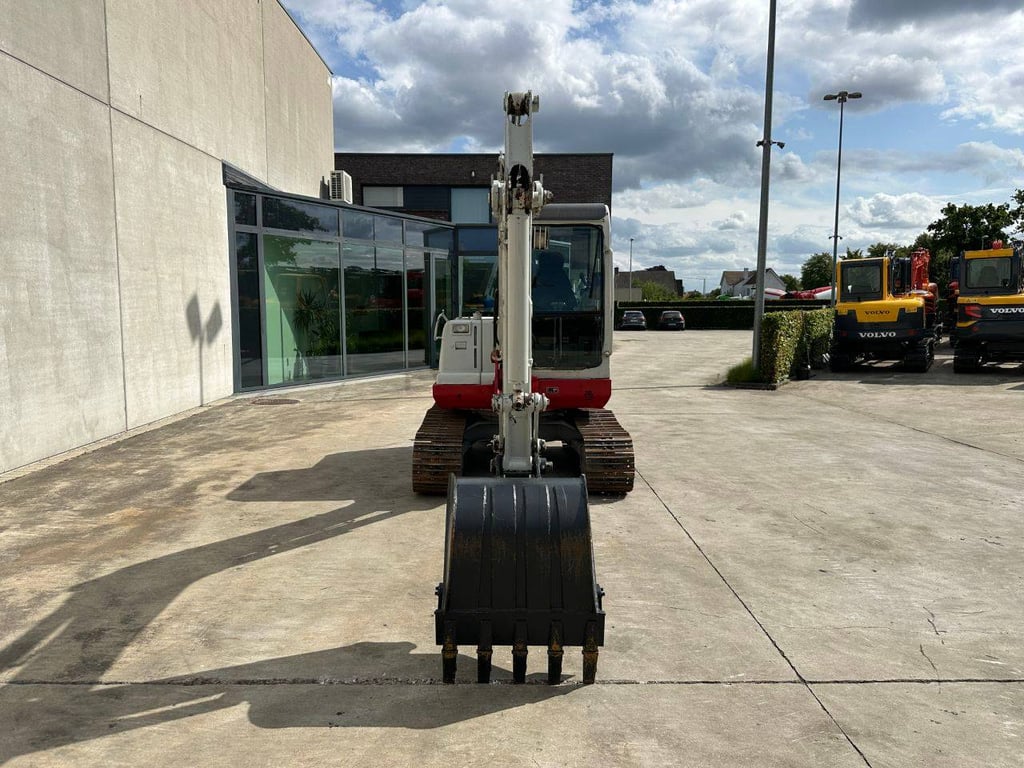 Crawler excavator Takuechi TB150C Diesel 2010 2010 TB150C 2010 1 Crawler Excavators image 2