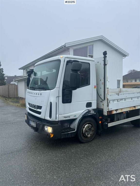 Iveco Eurocargo 4x2 Flatbed 2010 20215 Eurocargo 4x2 Flatbed 2010 1 image 2