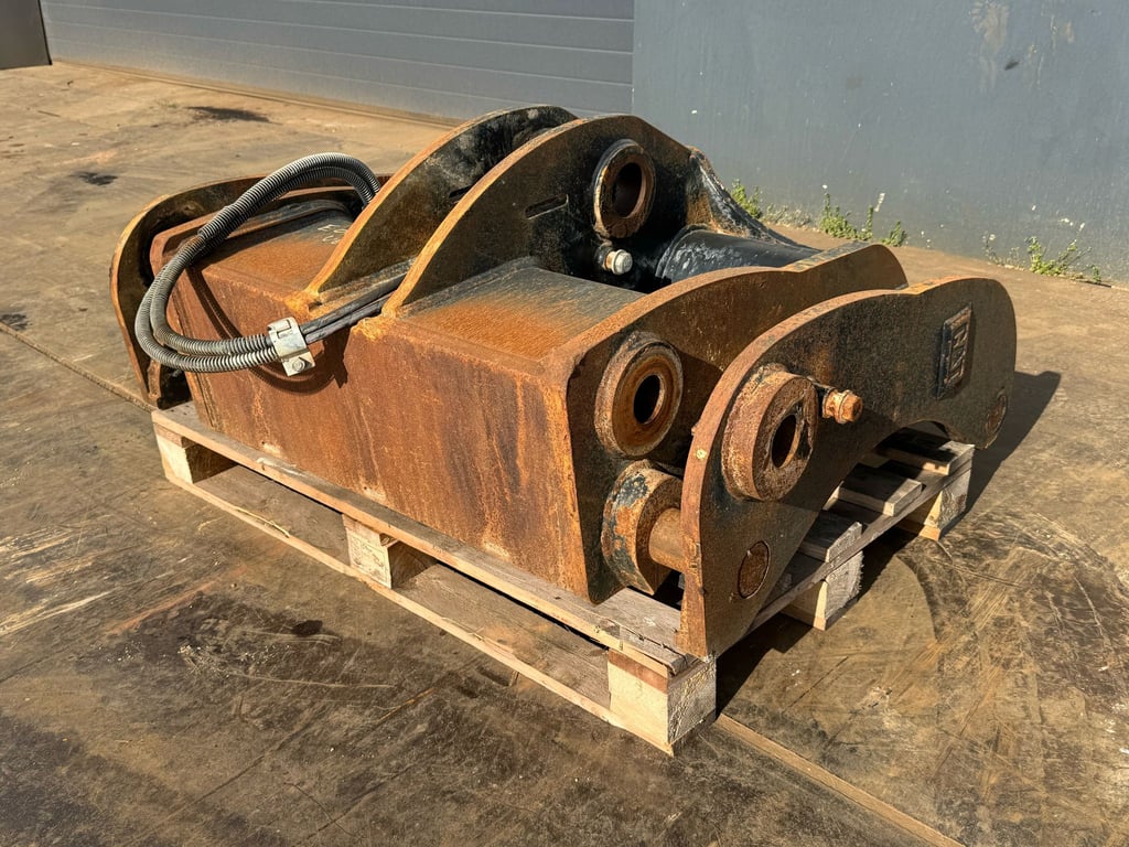Caterpillar Cat Quick Coupler PW 70001777 Cat Quick Coupler PW 1 image 4