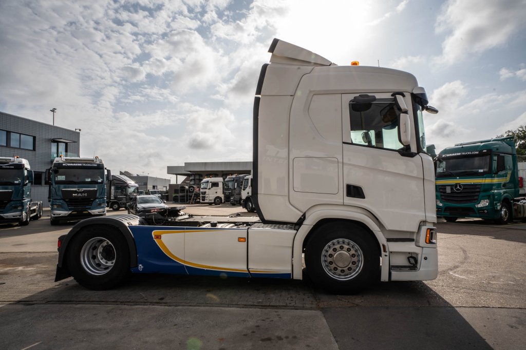 SCANIA R450 + KIPHYDR. 2017 E64011 R450 + KIPHYDR. 2017 1 image 3