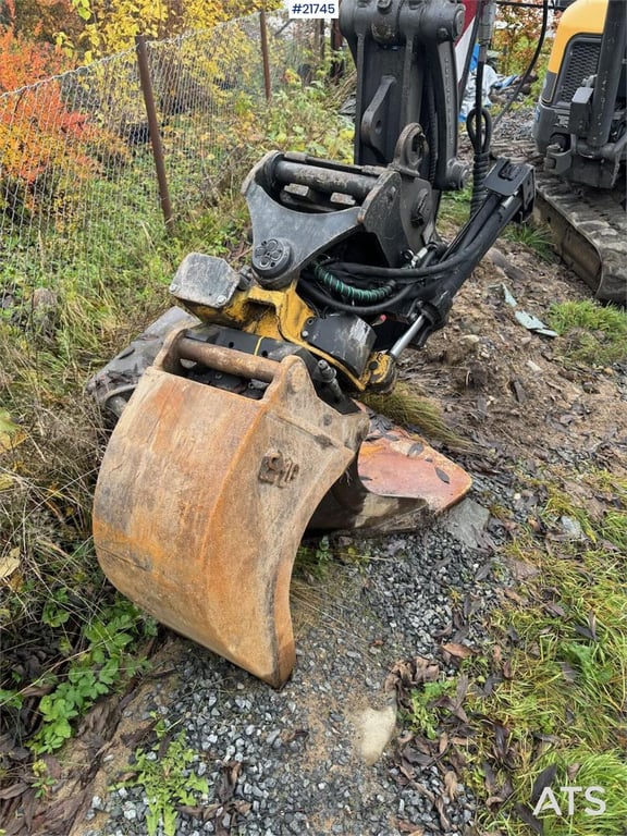 Volvo ECR58D Tracked Excavator with Tilt and Bucket 2018 21745 ECR58D Tracked Excavator with Tilt and Bucket 2018 1 Crawle...