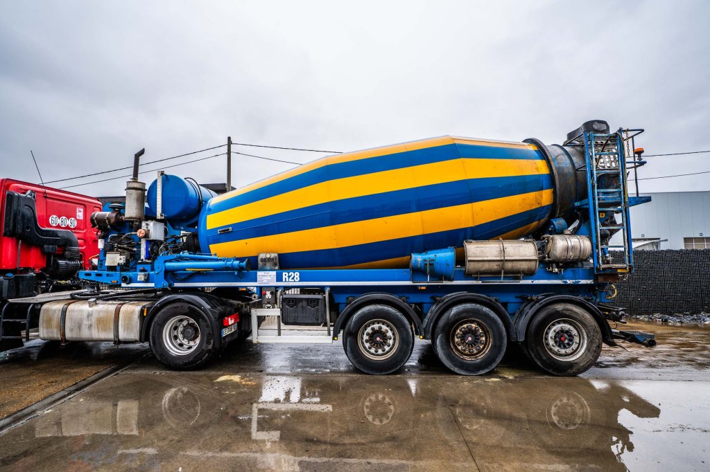 DE BUF BETON MIXER/MISCHER/MALAXEUR-12M3-2020-MOTOR/MOTEUR 2016 E65297 De Buf BETON MIXER/MISCHER/MALAXEUR-12M3-2020-MOTOR...