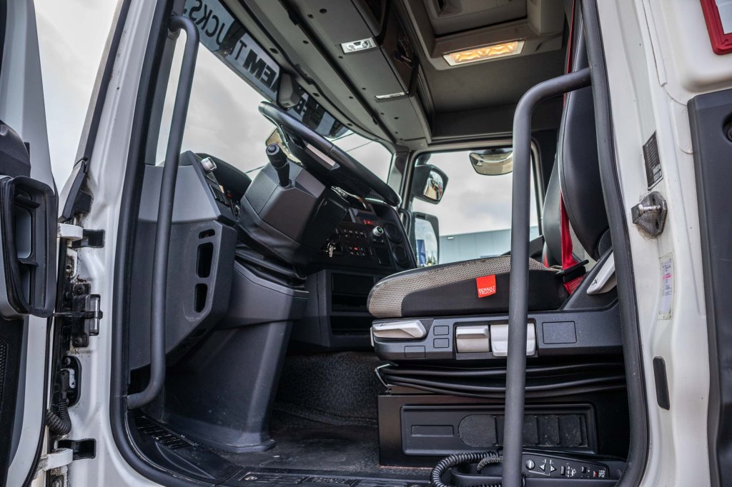 RENAULT T 460+SILO/ 5 COMP. 2016 E62662 Renault T 460+SILO/ 5 COMP. 2016 1 image 8