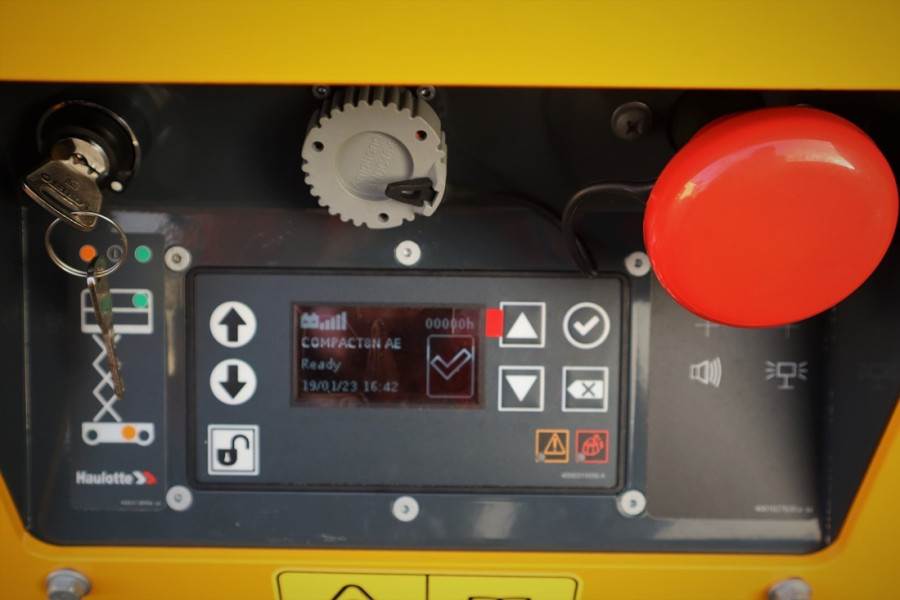 Haulotte Compact 8N Valid inspection, *Guarantee! 8m Workin 2023 HAULOTTE - Compact 8N - 61381 Compact 8N Valid inspection...