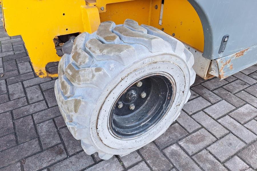 Haulotte Compact 12RTE Electric, 12m Working Height, 450kg 2008 HAULOTTE - Compact 12RTE - 90362 Compact 12RTE Electric, 1...