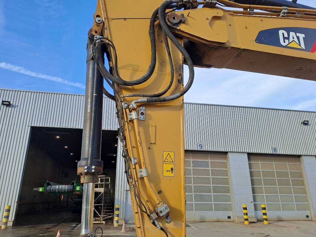 CAT 374FL 2019 ATR-2164 374FL 2019 1 Crawler Excavators image 8