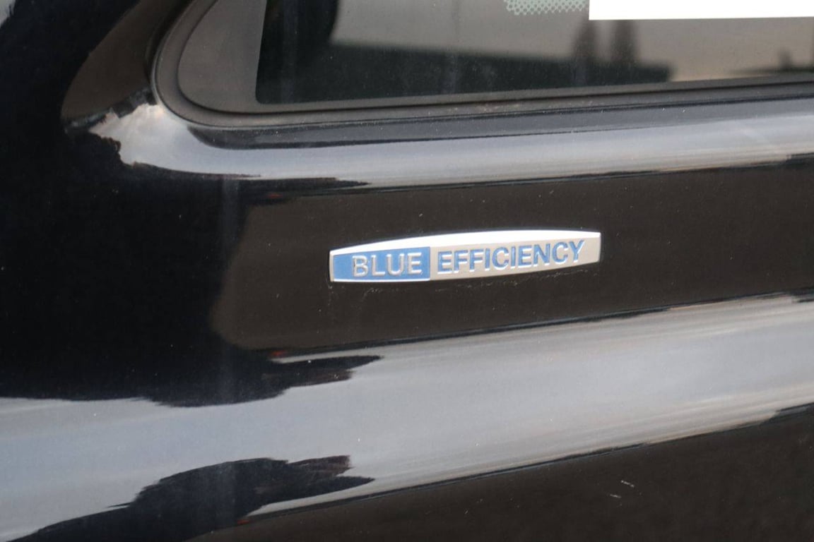 Mercedes-Benz Vito 110 CDI Diesel 2014 Van 2014 Vito 110 CDI 2014 1 image 15