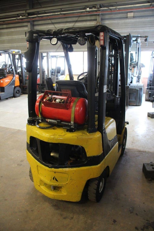 Forklift Yale GLP18VXV2175 LPG 1750kg 3.33m 2020 2020 GLP18VXV2175 2020 1 Forklift image 5