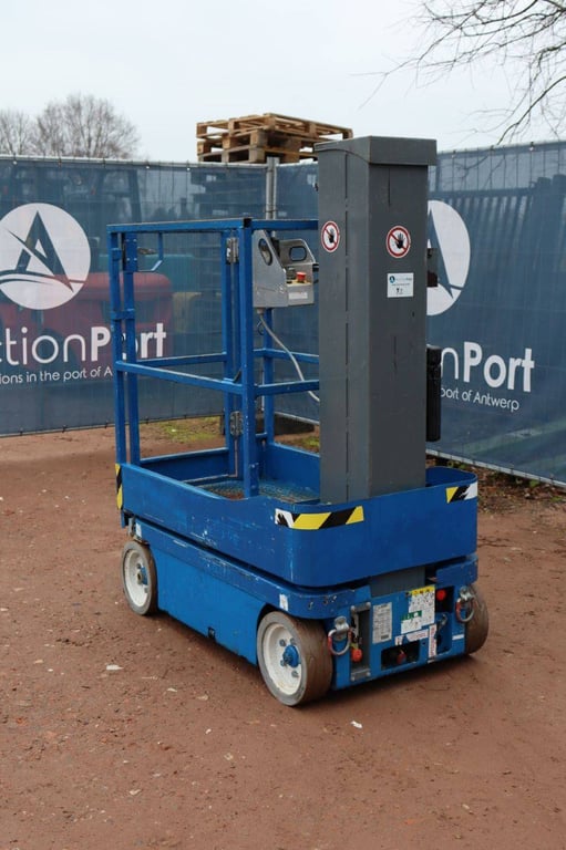 Skyjack SJ 12 Electric Mast Lift 5.66m 2015 2015 SJ 12 2015 1 image 4