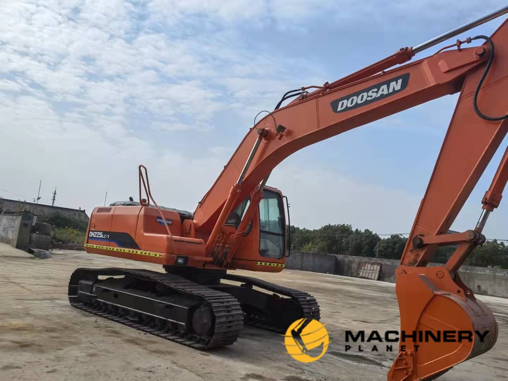 DOOSAN DH225LC-7 Used Crawler Excavator Hot Sale DH225LC-7 2019 1 Crawler Excavators image 7