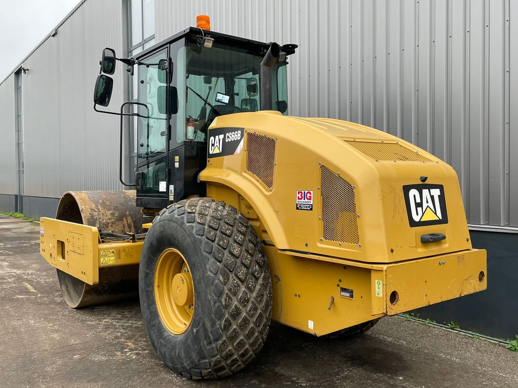 Caterpillar CS66B 2018 00033743 CS66B 2018 1 image 3