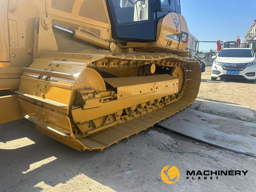 D5K Caterpillar Used Bulldozer good price Original D5K 2017 1 Dozers image 2