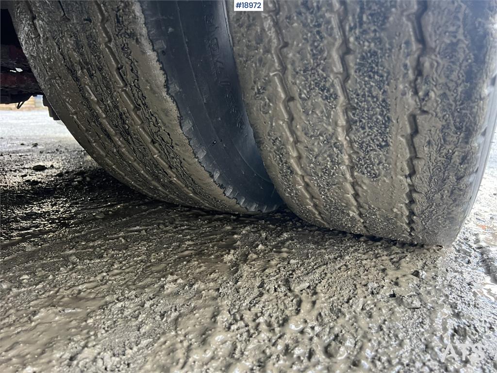 HRD 3 axle jumbo semi w/ extension of 5.5 metres 2012 18972 HRD 3 axle jumbo semi w/ extension of 5.5 metres 2012 1 image 15