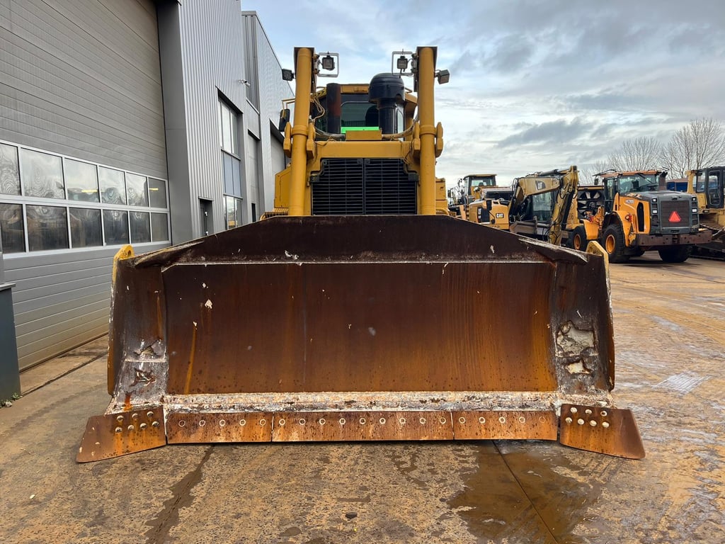Caterpillar D8R - Single shank ripper 2001 70001437 D8R - Single shank ripper 2001 1 image 8