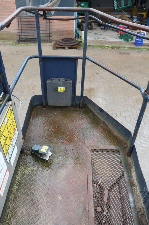 Telescopic aerial work platform Aichi RZ150 Diesel 17m 2001 2001 RZ150 2001 1 image 12