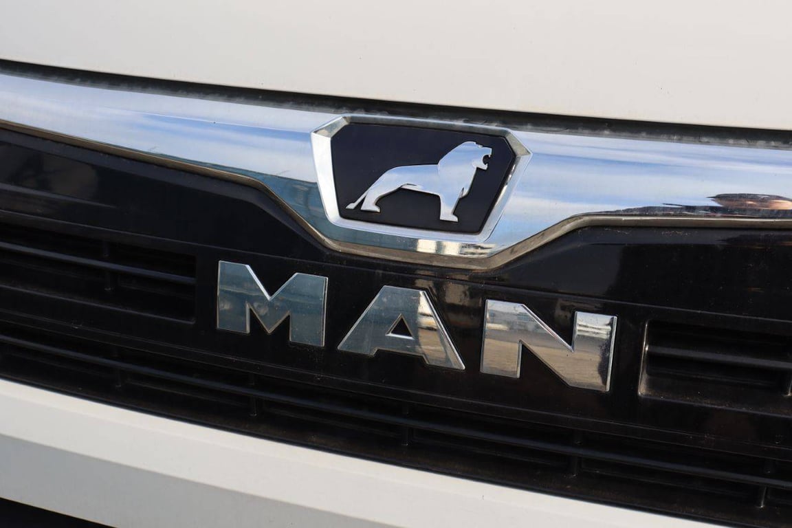 MAN TGE 3.180 Diesel Van 2022 TGE 3.180 1 image 10