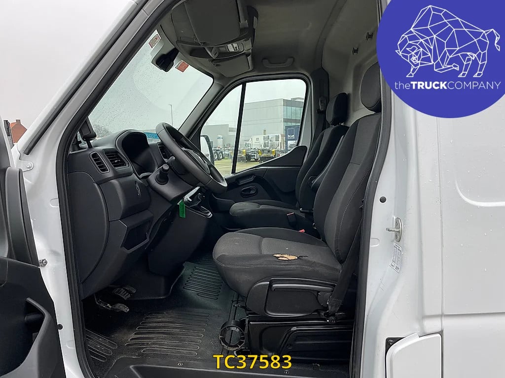 Renault Master 145 2021 TC37583 Renault Master 145 2021 1 image 5