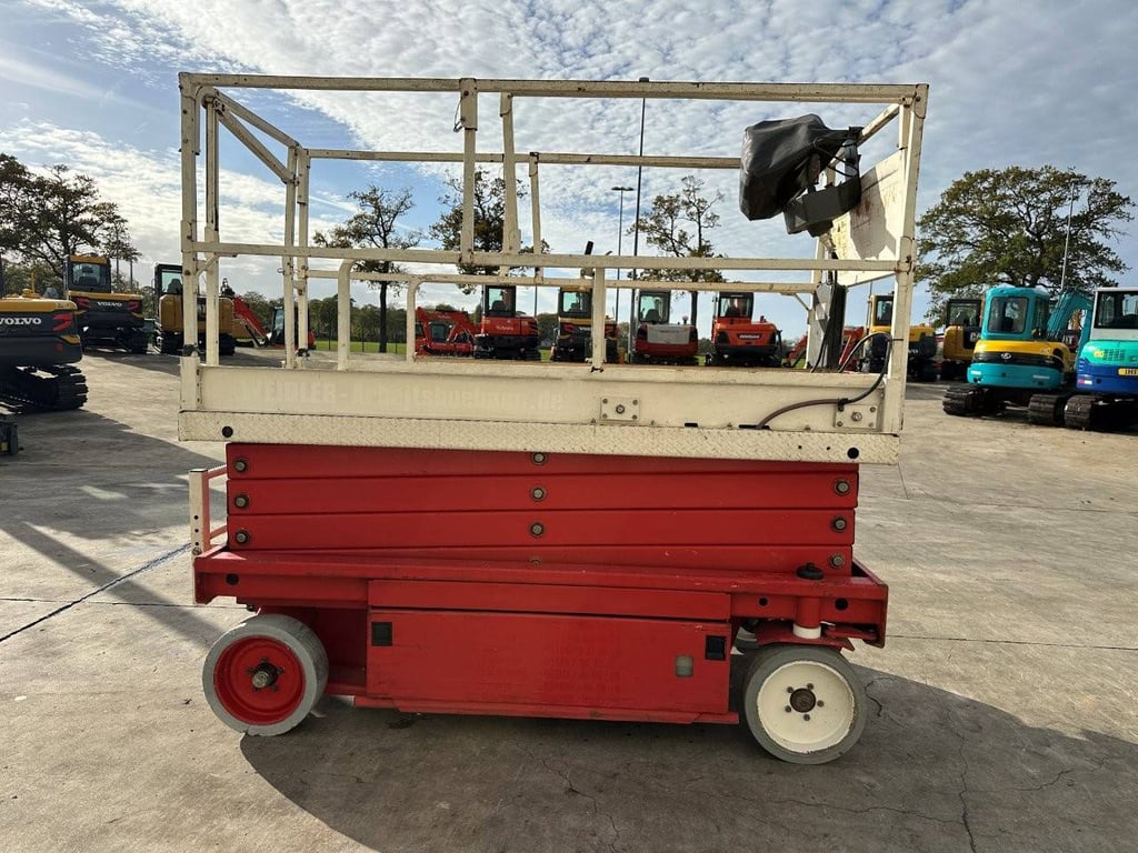 Scissor lift JLG 2646 Electric 7.92m 2002 2002 2646 2002 1 Scissor Lifts image 5