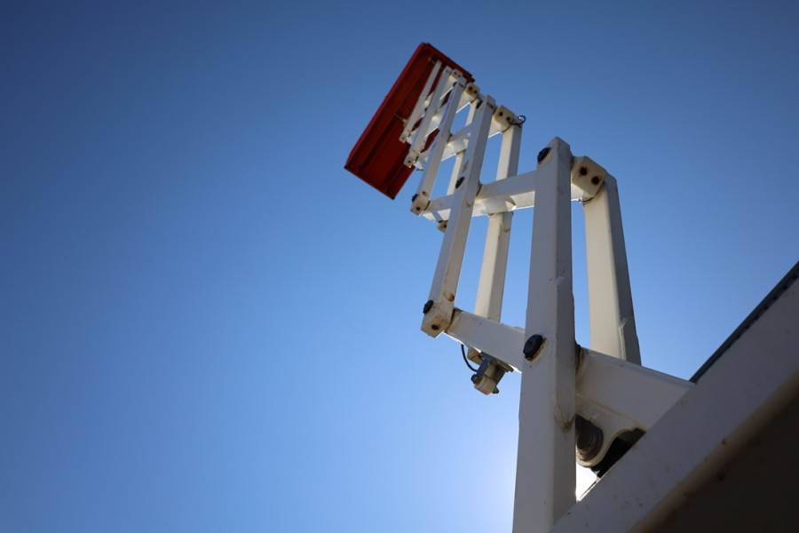 Holland Lift Ecostar HL-9710 Electric, 12m Working Height, 325k 2014 HOLLAND LIFT - Ecostar HL-9710 - 63518 Holland lift E...