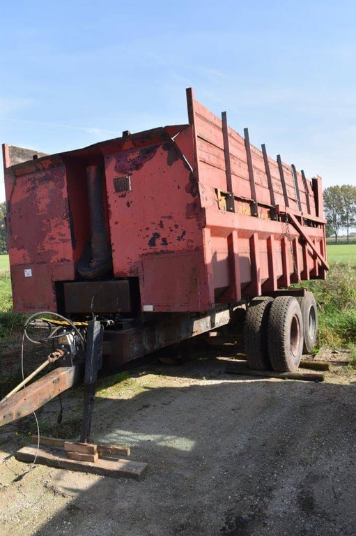 Lyonnet BL12 tipper trailer 1999 Lyonnet BL12 1999 1 image 4