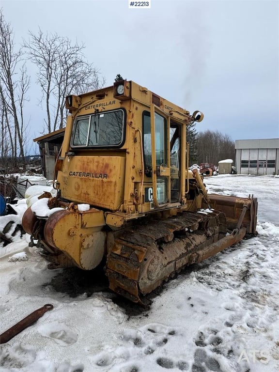 CAT D5B 1980 22213 D5B 1980 1 Dozers image 9