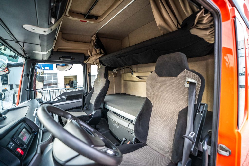 MAN TGX 18.470 XLX BLS+KIPHYDR. 2019 E64976 TGX 18.470 XLX BLS+KIPHYDR. 2019 1 image 8