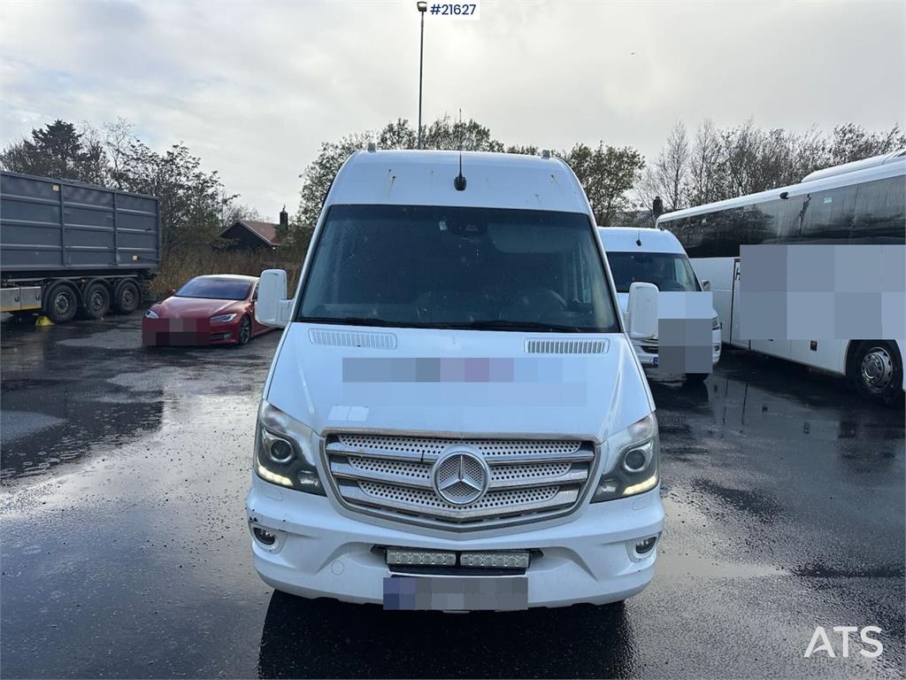 Mercedes-Benz sprinter minibus 4x2 w/ 16+1 seats, wheelchair ram 2017 21627 Mercedes-Benz sprinter minibus 4x2 w/ 16+1 sea...