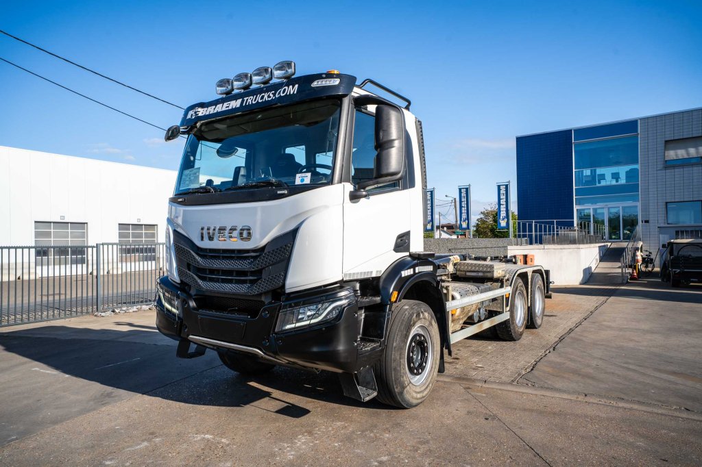 IVECO X-WAY 460 - HYVA - 91000 KM 2022 E63887 X-WAY 460 - HYVA - 91000 KM 2022 1 image 8