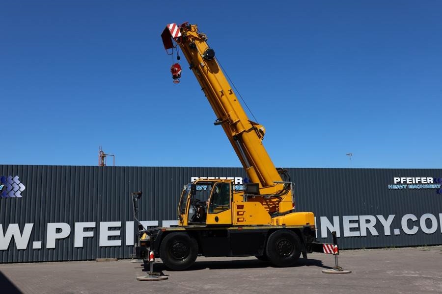 Demag AC30 City Diesel, 4x4x4 Drive, 30t Capacity, 25m M 2009 DEMAG - AC30 City - 63436 AC30 City Diesel, 4x4x4 Drive, 30t...