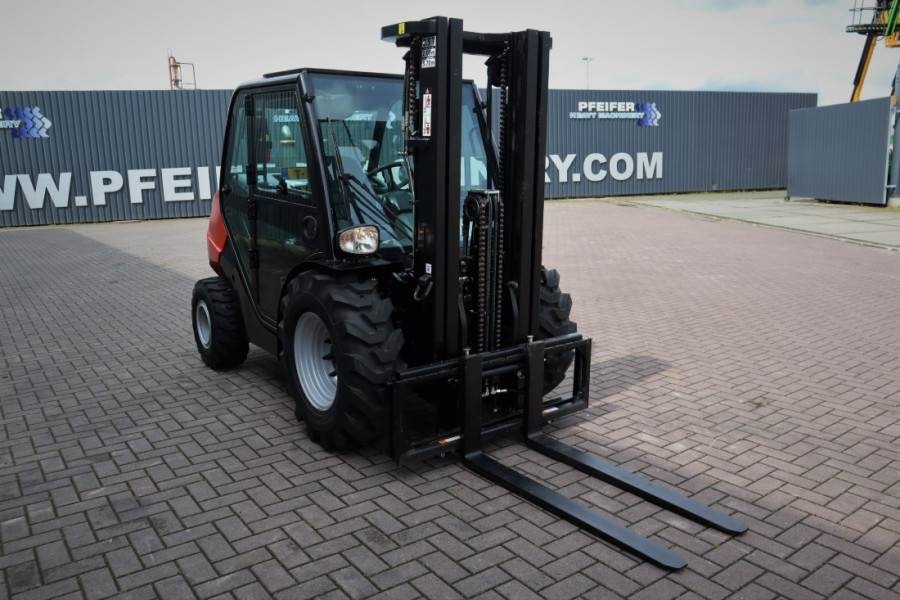Manitou MC25-4 Valid Inspection, *Guarantee, Diesel, 4x4 D 2022 MANITOU - MC25-4 - 61568 MC25-4 Valid Inspection, *Guarant...
