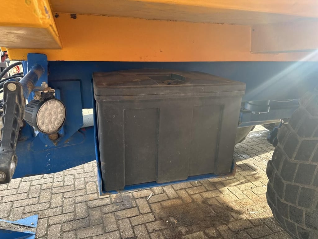 Heavy machinery product image - Image 7 of 13