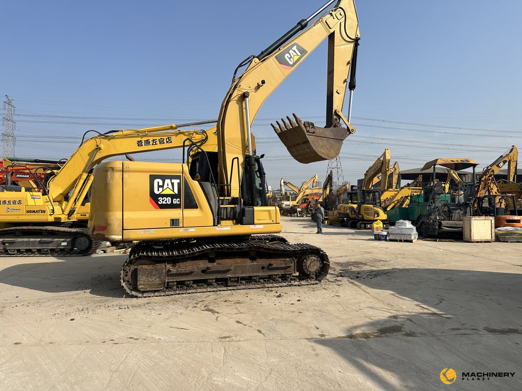 320GC Caterpillar 90% new Good Condition 320GC 2019 1 Crawler Excavators image 2